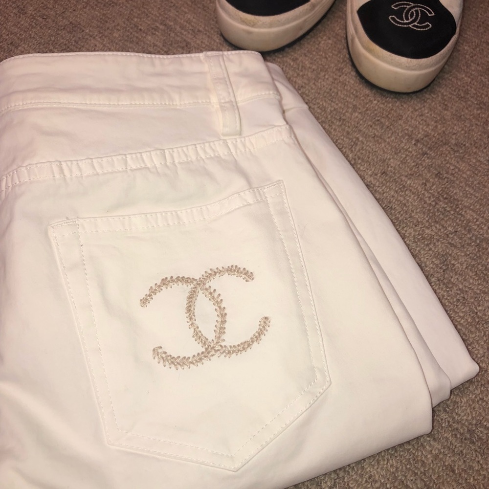 Women’s Chanel pants size 36